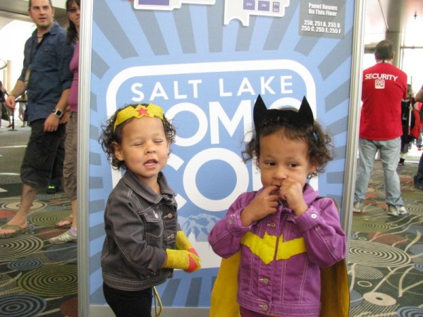Team DiVa (as Wonder Woman and Batgirl) at Salt Lake Comic Con